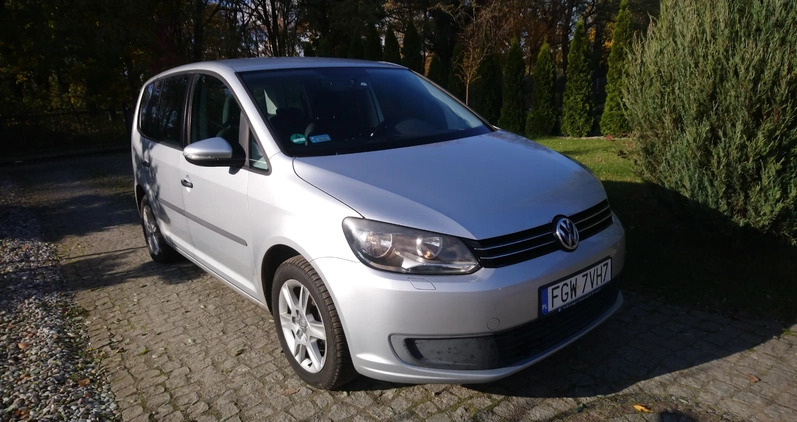 Volkswagen Touran cena 19900 przebieg: 397000, rok produkcji 2010 z Witnica małe 154